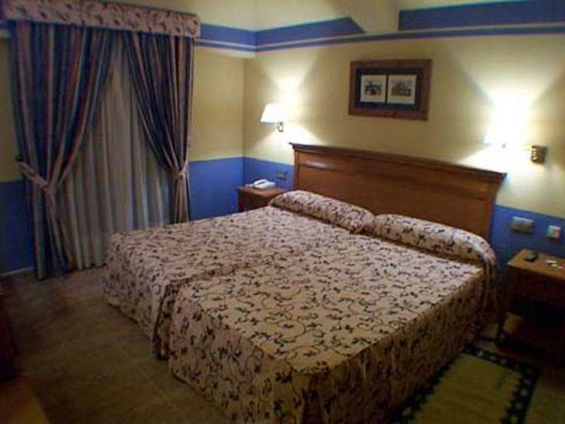 La Sierra Hotel Antequera Room photo